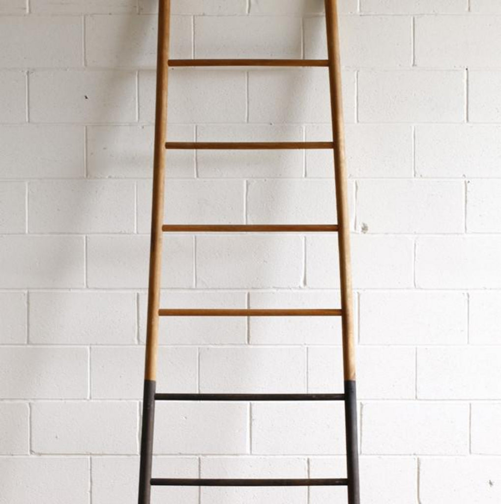 BLOAK Ladder